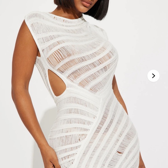 Fashion Nova White Swim cover up - Picture 2 of 3
